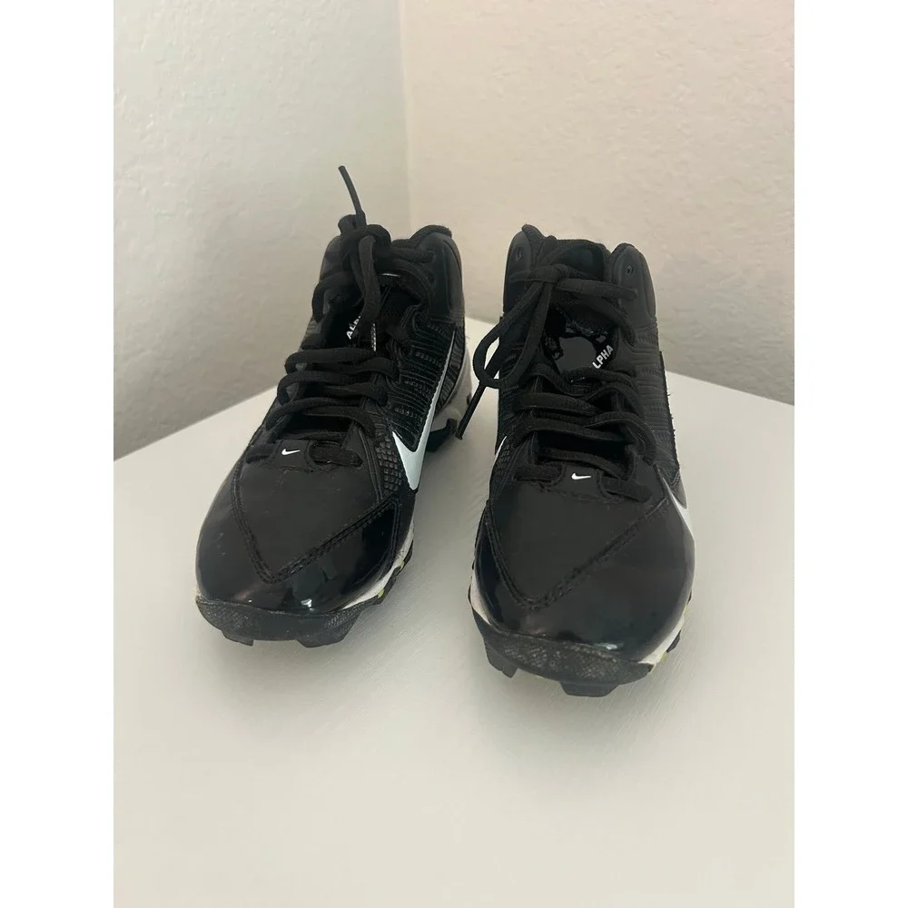 Nike Alpha Shark Youth Kids Football Cleats Black & White 1.5Y